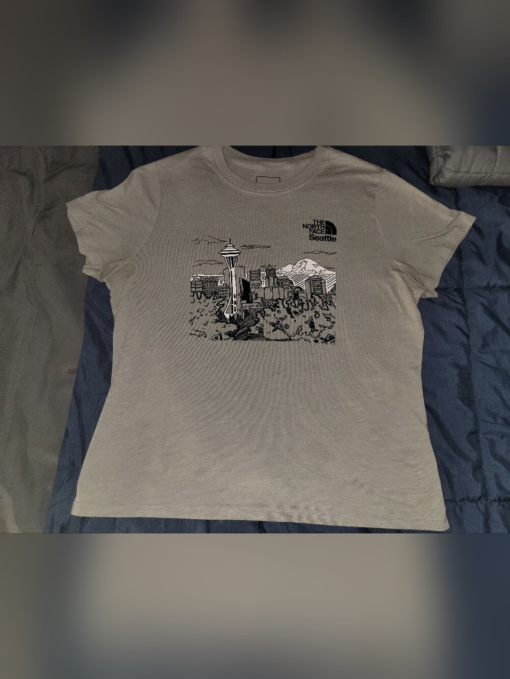 The North Face Seattle Skyline Graphic Tee - Gray Sz XL